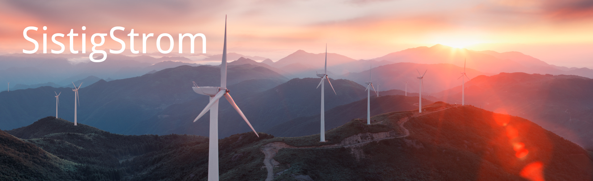 TitelBild Sistig Strom, Windräder im Sonnenaufgang in den Bergen