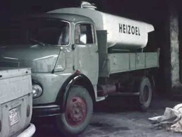 Foto 05 - Handel mit Heizöl - Ca. 1952